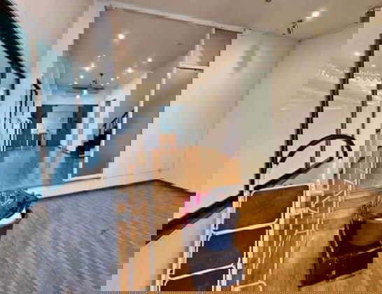 รูป ให้เช่าโฮมออฟฟิศ 3 ชั้น หมู่บ้านศรีวรา ทาวน์อินทาวน์ / บ้านเปล่า ไม่มีเฟอร์นิเจอร์ / แอร์ 4 เครื่อง / เหมาะสำหรับทำเป็นออฟฟิศ สำนักงาน จดบริษัทได้ - รูปที่ 4/10