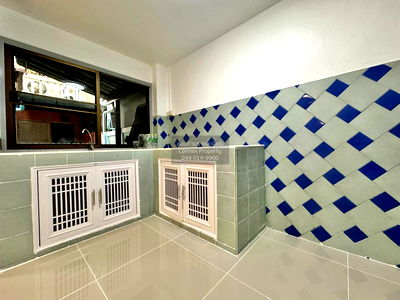 Townhouses for sale Bang Pu Industrial Estate : For Sale House , Baan Suthawee Cluster House , Bang Phli Yai , Bang Phli , Samut Prakarn , CX-102390 ✅ Live chat with us ADD LINE @connexproperty ✅