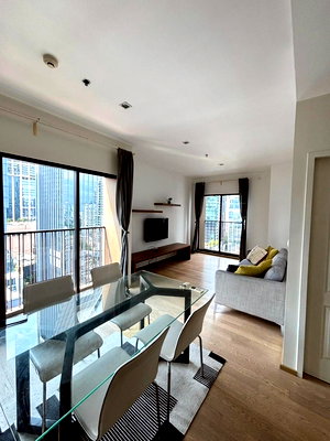 Condos for rent : SK006/Condo for Rent at Noble Refine Sukhumvit 26 – Corner Unit, Spacious Layout Near BTS Phrom Phong | 50,000 THB/Month