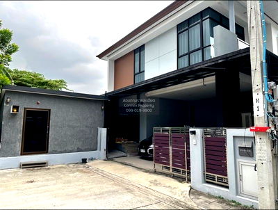 Houses for sale วิทยาลัยการจัดการเพชรเกษม : For Sale House , Wisdom Green Town 2 , corner unit , Nong Khaem , Nong Khaem , Bangkok , CX-140852 ✅ Live chat with us ADD LINE @connexproperty ✅