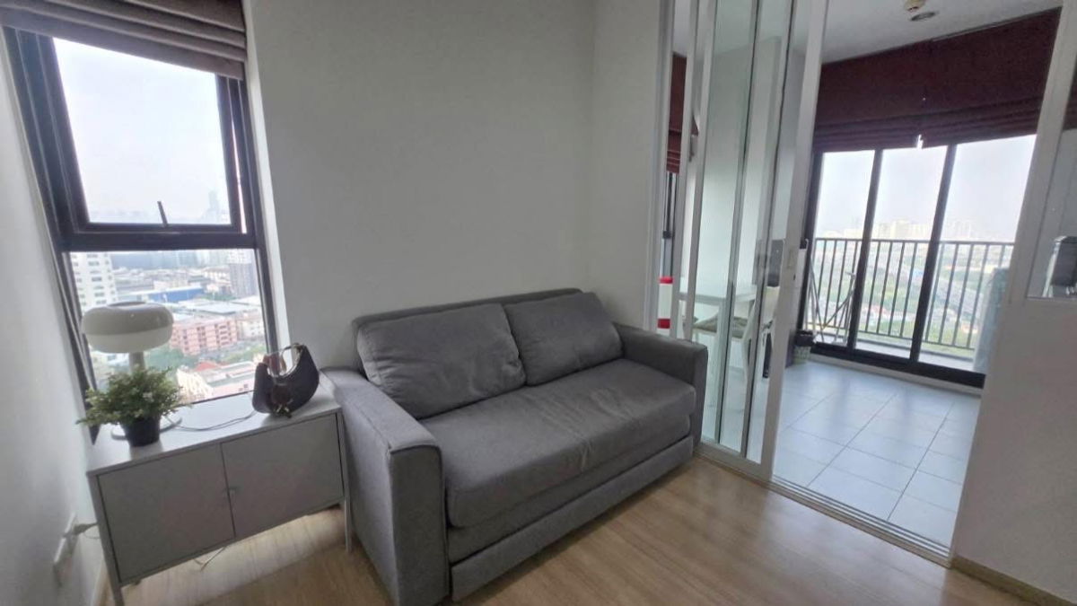 picture #S5701 For Rent The Base Rama9-Ramkhamhaeng - 3/10