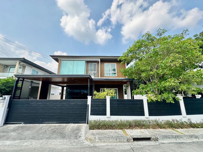 3-bed house for sale, 255 sqm, 63.9 sq wah, Pruklada Wongwaen - Hathairat