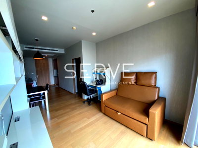Condos for sale Big C Super Center Ratchadamri : 1 Bed Large Room   City view Fully furnished Good Location Close to BTS Phaya Thai and Airport Line Phaya Thai 200 m. @ Noble Revent
