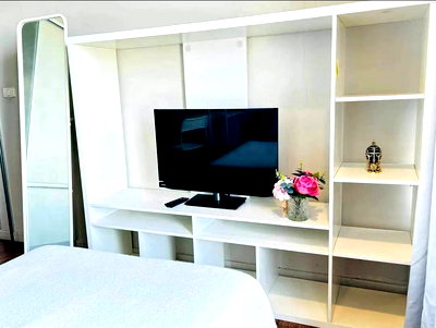 ขายคอนโด : ขาย คอนโด Fah Dome (ฟ้าโดม) 35 ตรม 1 นอน 1 น้ำ ชั้น 5 จอดรถได้ 1 คัน พร้อมเครื่องใช้ไฟฟ้า