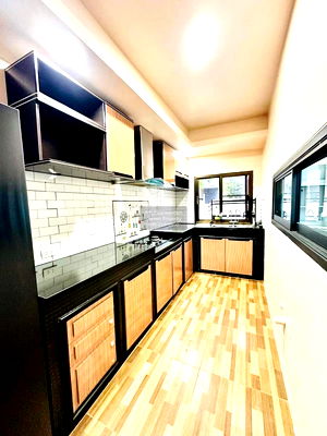 Houses for sale Modern Gems Shopping Mall : For Sale House , Vario Suvarnabhumi , Sisa Chorakhe Noi , Bang Sao Thong , Samut Prakarn , CX-104889 ✅ Live chat with us ADD LINE @connexproperty ✅