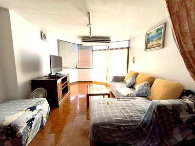คอนโดให้เช่า : ให้เช่า รอยัลบีช คอนโด Royal Beach Condo ชั้น 12 ติดชายหาดเจ้าสำราญ  – 2 นอน 1 น้ำ, 88 Sq.m.