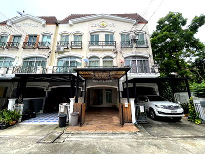 Townhouses for sale National Institute of Development Administration (NIDA) : For Sale Townhouse/Townhome  , Baan Klang Muang The Paris Rama 9-Ramkamhaeng , Saphan Sung , Saphan Sung , Bangkok , CX-134385 ✅ Live chat with us ADD LINE @connexproperty ✅
