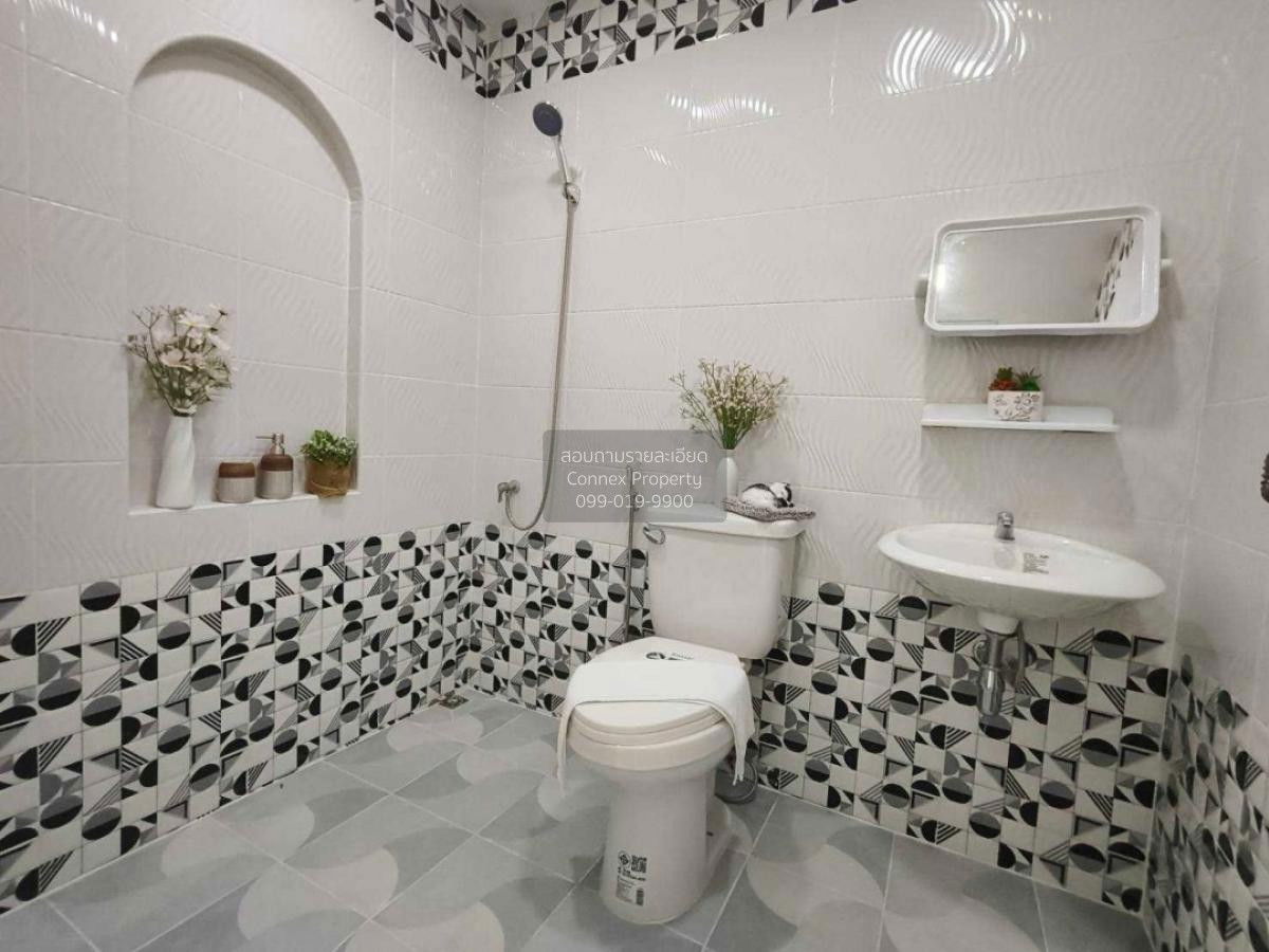 รูป ขายทาวน์เฮ้าส์/ทาวน์โฮม  เค.ซี. รามอินทรา 1 รีโนเวทใหม่ สามวาตะวันตก เขต คลองสามวา กรุงเทพ CX-111015 ✅ ทักไลน์ @connexproperty ตอบทันที ทีมงานมืออาชีพ ✅ - รูปที่ 3/12