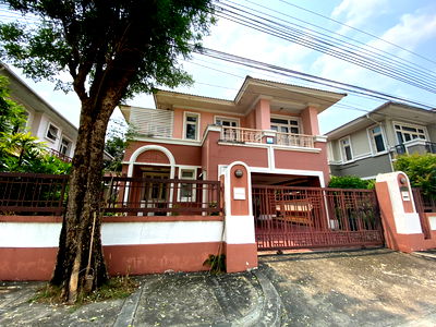 เช่าบ้านเดี่ยว เทสโก้โลตัส ศรีนครินทร์ : ให้เช่า หมู่บ้านนันทวัน ศรีนครินทร์ - หันหน้าทางทิศใต้ ลมพัดเย็นสบาย