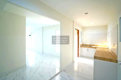 Houses for sale King Mongkut University Of Technology Thonburi, Bang Khunthian Campus : For Sale House , Baan Imumporn 11 , corner unit , newly renovated , Tha Kham , Bang Khun Thian , Bangkok , CX-113562 ✅ Live chat with us ADD LINE @connexproperty ✅