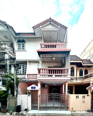 Townhouses for sale Thonburi Vocational College : For Sale Townhouse/Townhome  , Baan 84 Mansion , MRT-Ladprao 71 , Wang Thong Lang , Wang Thong Lang , Bangkok , CX-128495 ✅ Live chat with us ADD LINE @connexproperty ✅