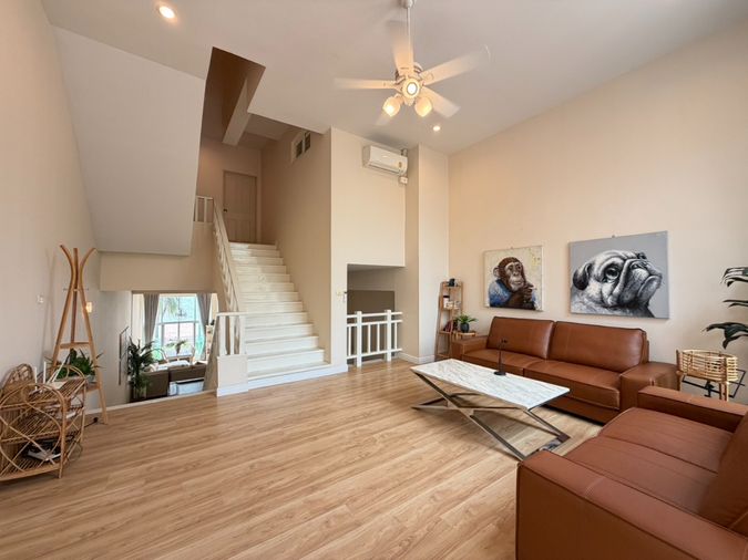 For Rent : Casaluna Beach Front : Beautiful house by the sea, beautifully decorated, ready to move in, has a private beach.