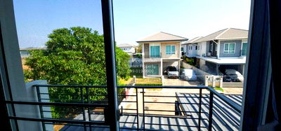 Houses for rent : For Rent House , Centro Suksawat-Rama 3 , Bang Mot , Thung Khu , Bangkok , CX-98834 ✅ Live chat with us ADD LINE @connexproperty ✅