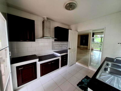 Houses for sale : For Sale House , The Boulevard Sriracha , Surasak , Si Racha , Chon Buri , CX-107428 ✅ Live chat with us ADD LINE @connexproperty ✅