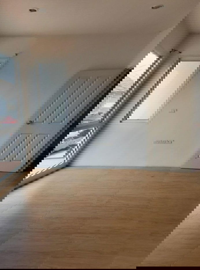 รูป หมู่บ้านธงสิริ 3 ไทรน้อย 🏡 บ้านแฝดหลังใหญ่ ฟังก์ชันครบ...ทำเลดีโซนไทรน้อย! - รูปที่ 14/18