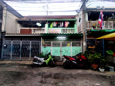 ทาวน์โฮม ม.สวนดุสิต : ขายทาวน์เฮ้าส์/ทาวน์โฮม  บ้านสมชายพัฒนา บางกรวย บางกรวย นนทบุรี CX-131642 ✅ ทักไลน์ @connexproperty ตอบทันที ทีมงานมืออาชีพ ✅