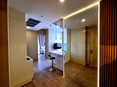 เช่าคอนโด สุขุมวิท 19 : 🚩 ให้เช่าคอนโด โนเบิล บีไนน์ทีน อาคาร A ชั้น 19 1 ห้องนอน ขนาด 44.00 ตรม ใกล้ โรงเรียนวัฒนาวิทยาลัย