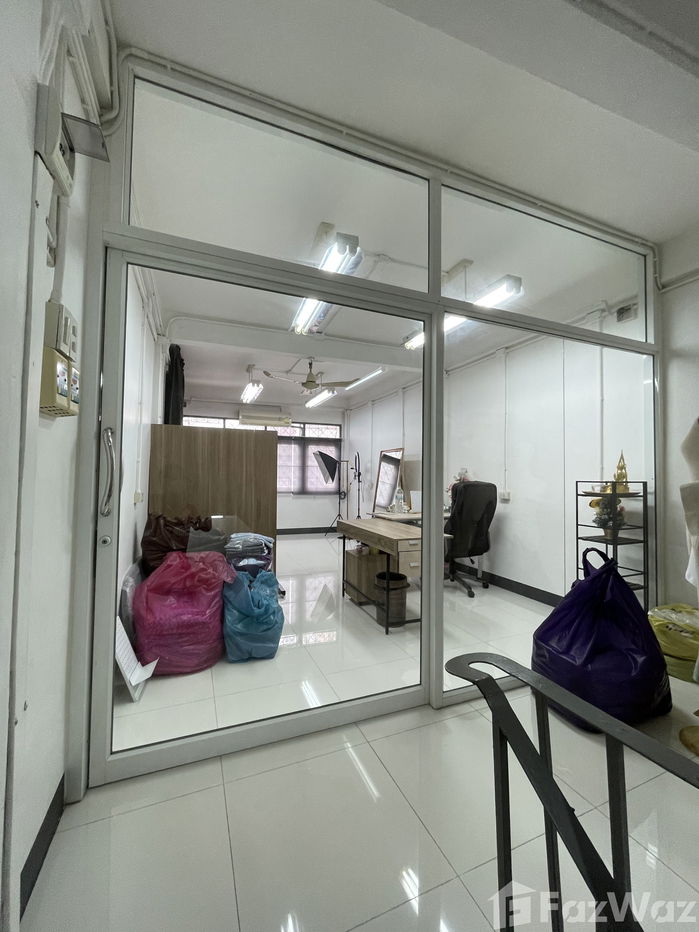 รูป ขาย ทาวน์เฮ้าส์ สตูดิโอ ใน คลองต้นไทร, กรุงเทพมหานคร 1653928 - รูปที่ 6/21