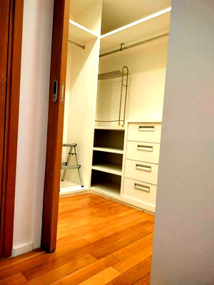 คอนโดให้เช่า : The Emporio place, 2Bedroom BTS BTS Phrom Phong(Condo For Rent)