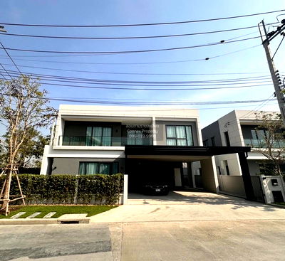 ขายบ้านเดี่ยว : ขายบ้าน  เซนโทร บางนา บางแก้ว บางพลี สมุทรปราการ CX-129622 ✅ ทักไลน์ @connexproperty ตอบทันที ทีมงานมืออาชีพ ✅