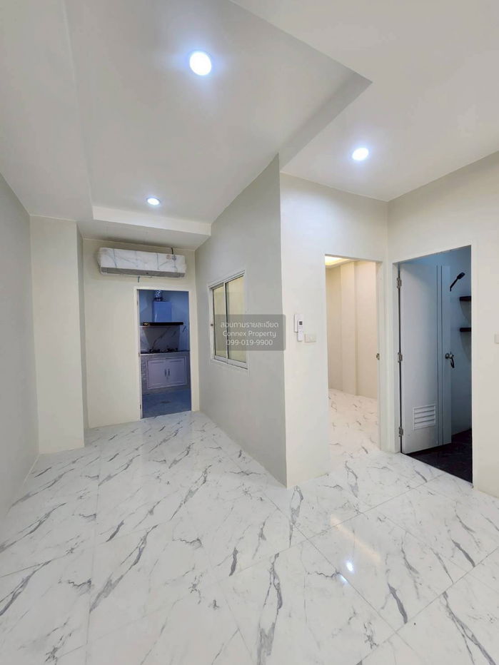 รูป ขายทาวน์เฮ้าส์/ทาวน์โฮม  เดอะ บริติช สาทร - กัลปพฤกษ์ รีโนเวทใหม่ บางหว้า เขต ภาษีเจริญ กรุงเทพ CX-143992 ✅ ทักไลน์ @connexproperty ตอบทันที ทีมงานมืออาชีพ ✅ - รูปที่ 6/12