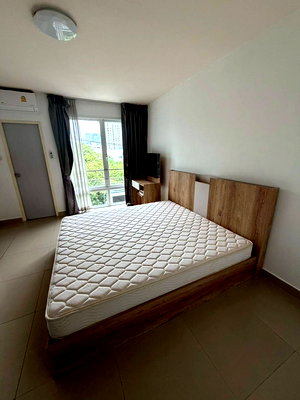 คอนโดให้เช่า : CR061 เปิดจอง  📌คอนโด I HOUSE LAGUNA RCA  ✅️9000/เดือน เตียง6ฟุต +ที่นอน+โต๊ะเครื่องแป้ง