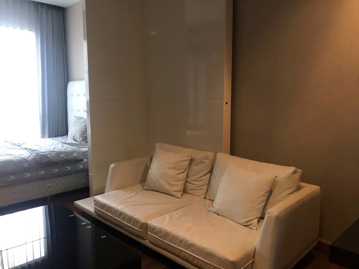 รูป ให้เช่า 1 ห้องนอน 33 ตร.ม พร้อมเข้าอยู่ -- โทรด่วน 094-641-5974 - รูปที่ 3/4