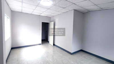 ทาวน์โฮม ลำลูกกา ปทุมธานี : ขายทาวน์เฮ้าส์/ทาวน์โฮม  อู่ทองเพลส 2 ห้องมุม รีโนเวทใหม่ คูคต ลำลูกกา ปทุมธานี CX-100293 ✅ ทักไลน์ @connexproperty ตอบทันที ทีมงานมืออาชีพ ✅