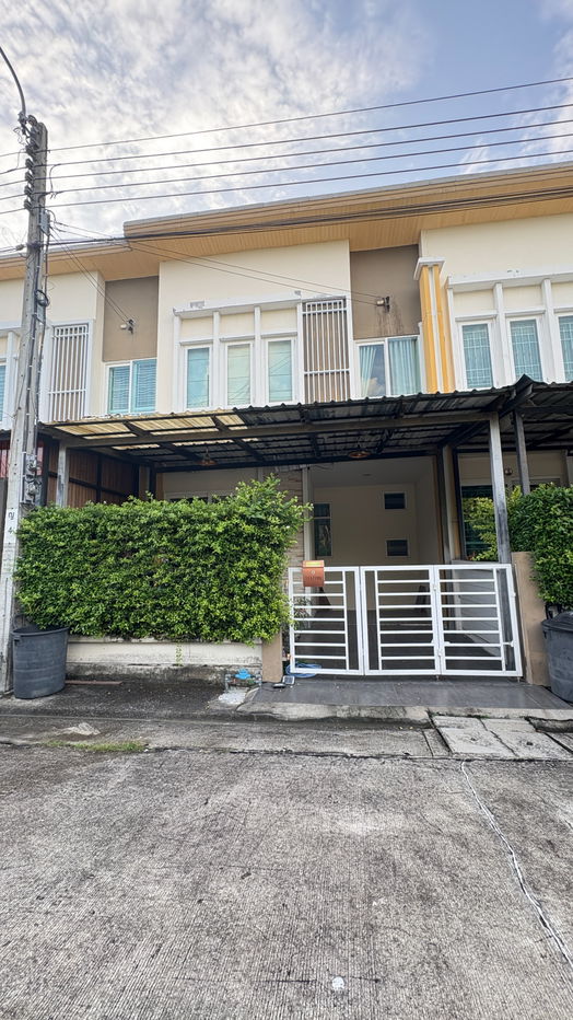 รูป ทาวน์โฮม โครงการ โกลเด้นทาวน์ 1 (งามวงศ์วาน-ประชาชื่น) ซอยสุดท้าย ไม่มีบ้านตรงข้าม - รูปที่ 1/14