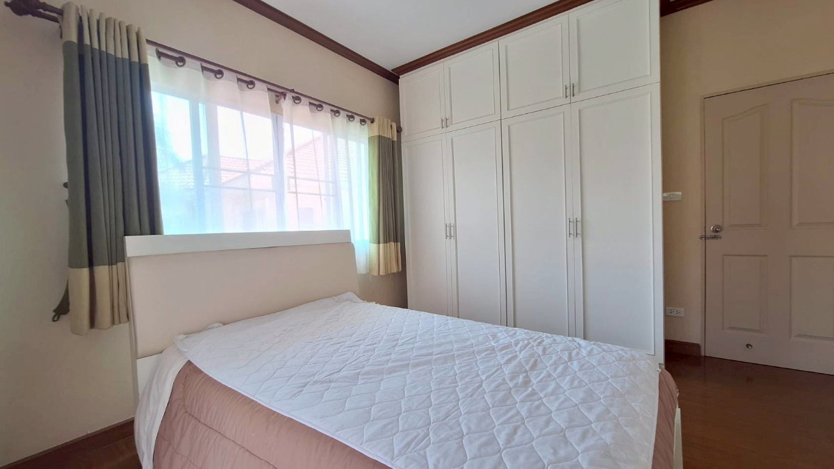 รูป House for rent in SivalaiVillage 4 project สันกำแพง-เชียงใหม่🏷️Rent: 33,000 THB/month,4 bedrooms, 4 bathrooms fully furnished. 2 bathtub. - รูปที่ 9/24