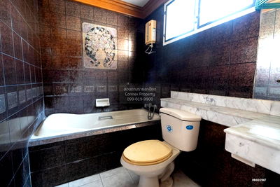 Houses for sale Phetkasem 81 : For Sale House , Wararom Phetkasem 81 , Bang Bon , Bang Bon , Bangkok , CX-95045 ✅ Live chat with us ADD LINE @connexproperty ✅