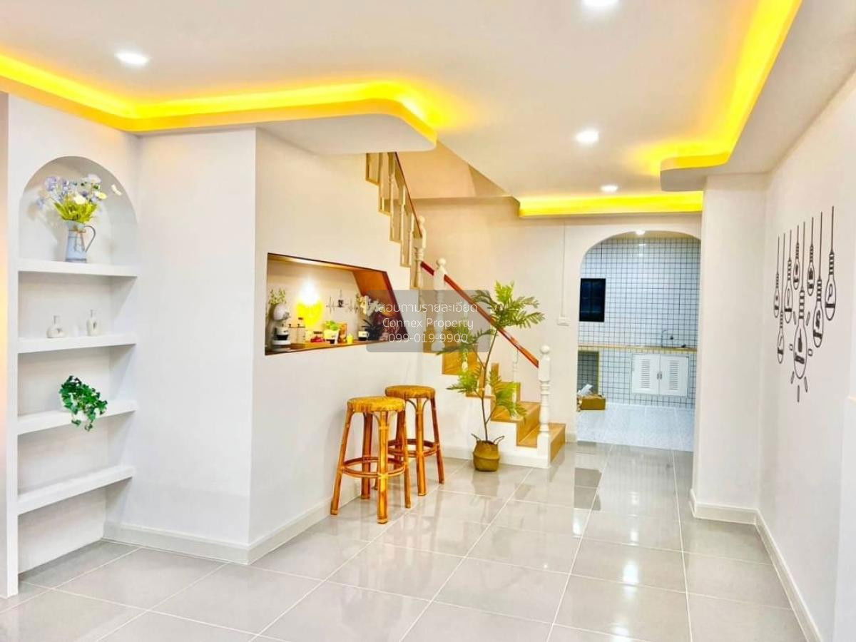 รูป ขายทาวน์เฮ้าส์/ทาวน์โฮม  บ้านรุ่งกานต์ 2 รีโนเวทใหม่ ทวีวัฒนา ไทรน้อย นนทบุรี CX-102810 ✅ ทักไลน์ @connexproperty ตอบทันที ทีมงานมืออาชีพ ✅ - รูปที่ 7/9