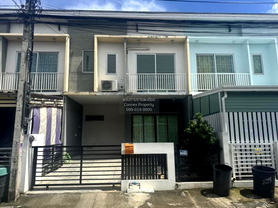 ทาวน์โฮม ซอยอ่อนนุช (สุขุมวิท 77) : ขายทาวน์เฮ้าส์/ทาวน์โฮม  เดอะคอนเนค 15 อ่อนนุช ประเวศ เขต ประเวศ กรุงเทพ CX-129599 ✅ ทักไลน์ @connexproperty ตอบทันที ทีมงานมืออาชีพ ✅