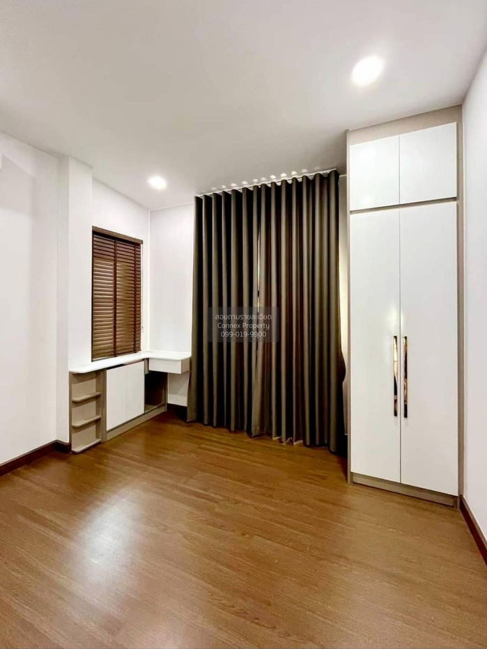 รูป ขายบ้าน ภูมิชนก พุทธมณฑลสาย 4-5 ห้องมุม อ้อมน้อย กระทุ่มแบน สมุทรสาคร CX-102397 ✅ ทักไลน์ @connexproperty ตอบทันที ทีมงานมืออาชีพ ✅ - รูปที่ 8/12