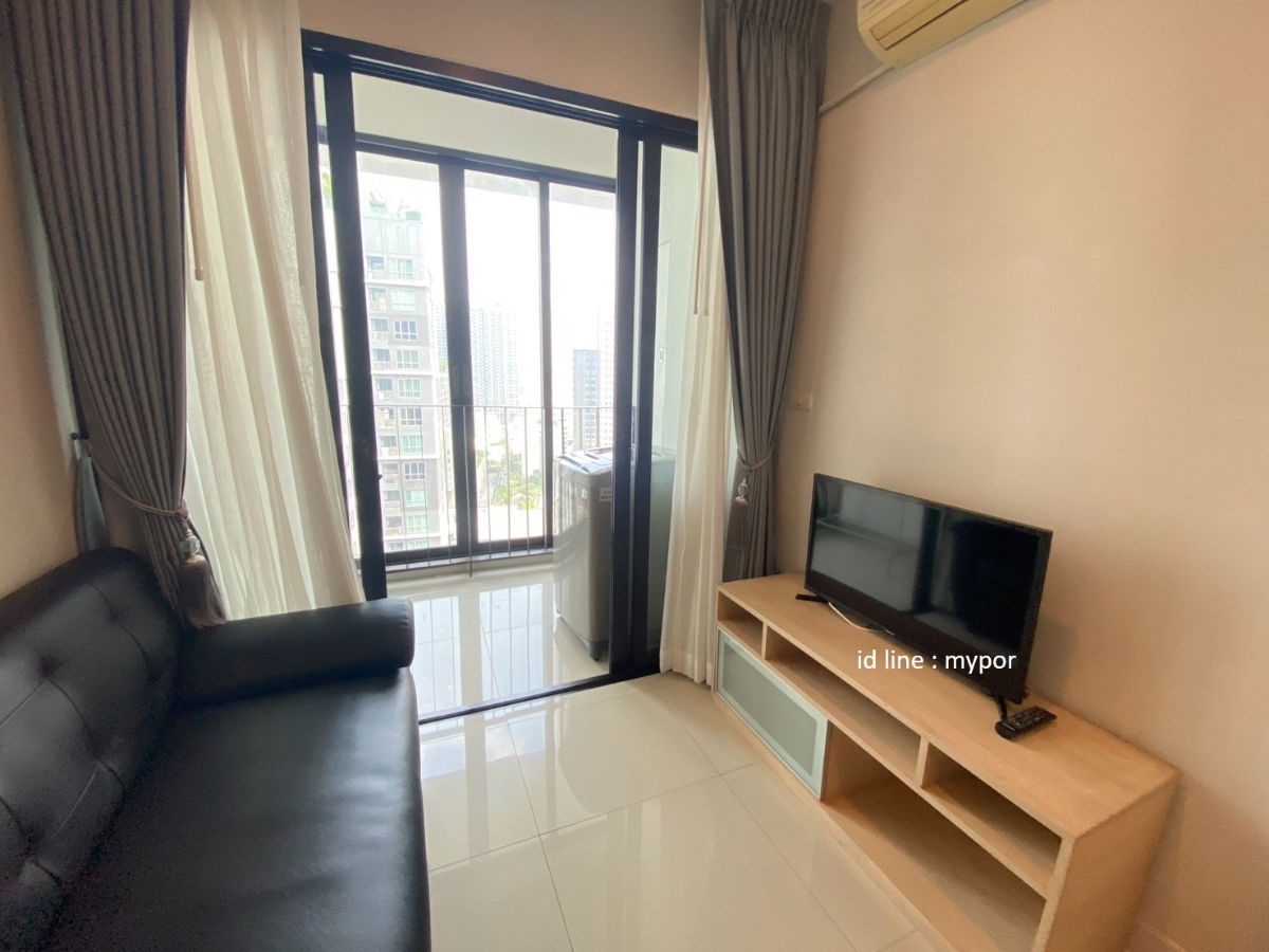 รูป ให้เช่าคอนโด ไอดีโอ @ รัชดา-ห้วยขวาง ขนาด 35 ตร.ม. 1 นอน 1 น้ำ พร้อมเฟอร์นิเจอร์และเครื่องใช้ไฟฟ้า - รูปที่ 4/11