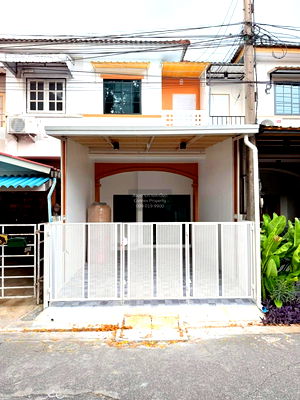 Townhouses for sale North Bangkok University Rangsit Campus : For Sale Townhouse/Townhome  , Baan Thanarnin , newly renovated , Lat Sawai , Lam Luk Ka , Pathum Thani , CX-132493 ✅ Live chat with us ADD LINE @connexproperty ✅