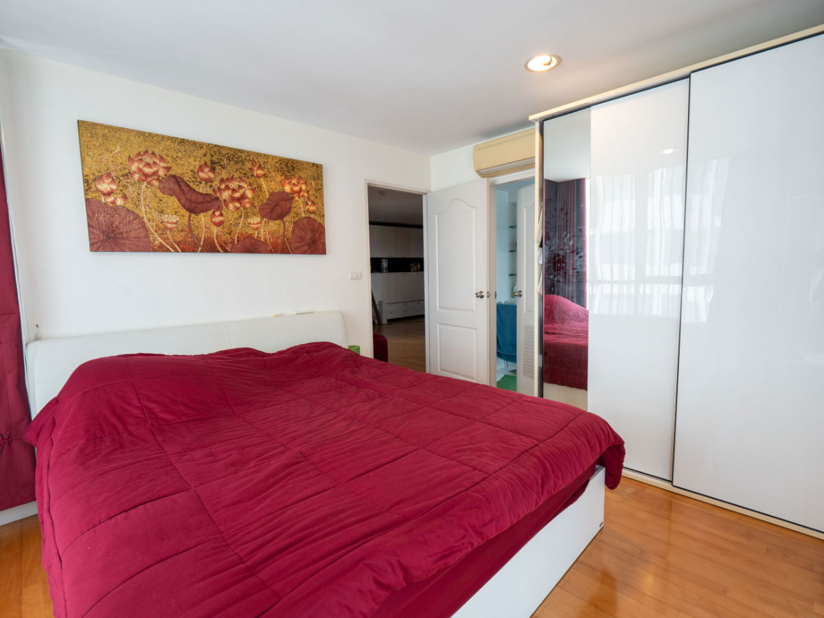 picture 𝐂𝐨𝐧𝐝𝐨 𝐟𝐨𝐫 𝐫𝐞𝐧𝐭: 𝐓𝐡𝐞 𝐅𝐢𝐧𝐞 𝐚𝐭 𝐑𝐢𝐯𝐞𝐫 𝐂𝐡𝐚𝐫𝐨𝐞𝐧 𝐍𝐚𝐤𝐡𝐨𝐧 𝟏𝟕  𝐑𝐨𝐨𝐦 𝐬𝐢𝐳𝐞: 𝟕𝟕 𝐬𝐪 𝐦, 𝟐 𝐛𝐞𝐝𝐫𝐨𝐨𝐦𝐬 - 18/47