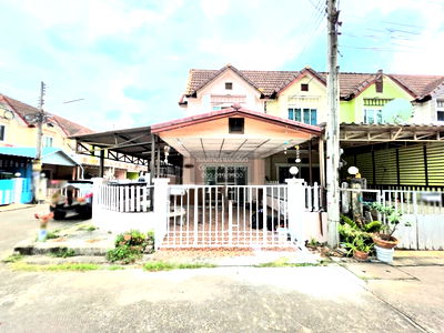 Townhouses for sale : For Sale Townhouse/Townhome  , Baan Thanvalai , corner unit , Bueng , Si Racha , Chon Buri , CX-144626 ✅ Live chat with us ADD LINE @connexproperty ✅