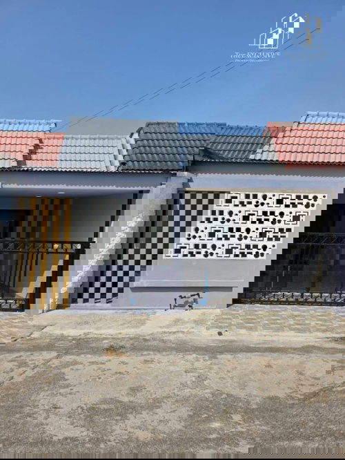 รูป ขายทาวน์เฮ้าส์ ชั้นเดียว หมู่บ้าน เรือนสุข 2 คลอง 9 ธัญบุรี ถนนรังสิต-นครนายก - รูปที่ 1/10