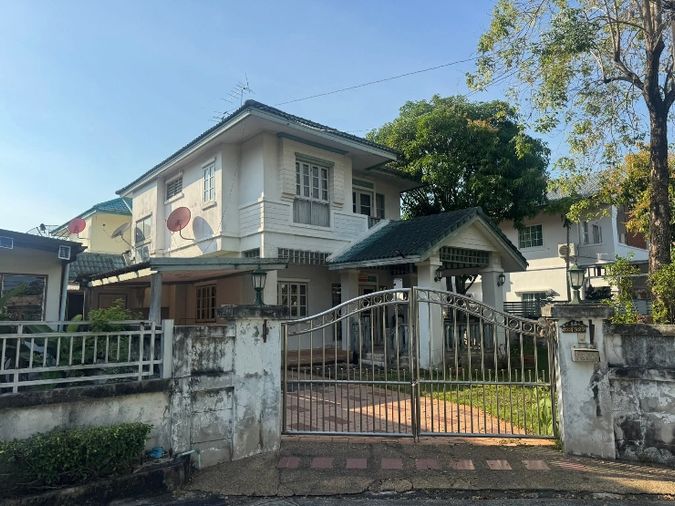 ✅ Special Deal – Best Price in the Project -
Preecha Suwinthawong Village