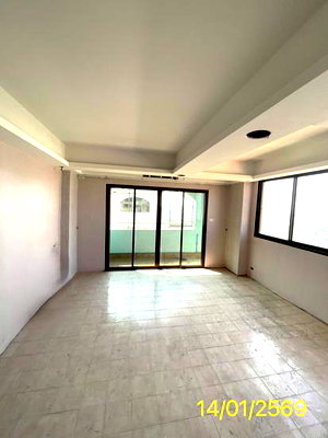 ขายคอนโด : คอนโดมิเนียม สตูดิโอ, 26.56 ตารางเมตร คอนโดมิเนียม สำหรับขาย ฟิวเจอร์เพลส คอนโดมิเนียม ประชาธิปัตย์ ธัญบุรี ปทุมธานี