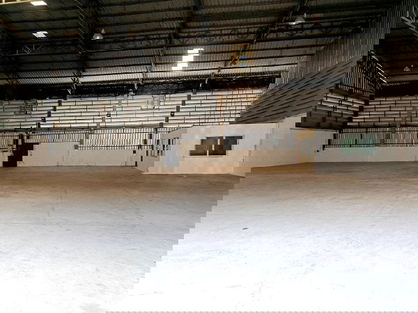 รูป  ให้เช่าโกดังซอยนวลจันทร์ขนาด 580 ตรม -เทรลเลอร์เข้าได้ มีออฟฟิศห้องน้ำ ในตัวไฟฟ้า 3 เฟสใกล้ BTS สีชมพู สถานี รามอินทรา กม6 - รูปที่ 4/5