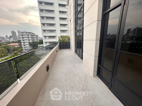 คอนโด 3-ห้องนอน ที่ นิวาติ ทองหล่อ 23 ใกล้ BTS พร้อมพงษ์ (ID 1177238)