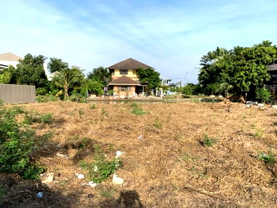 Land for sale Bang Bua Thong Nonthaburi : FOR SALE  LAND PROPERTY  2000000 BAHT.
