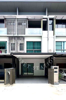 ทาวน์โฮม กรุงเทพมหานคร : ✨🏡ขายทาวน์โฮม The Landmark Ekamai - Ramindra 3 ชั้น พื้นที่กว้าง พร้อมเข้าอยู่ทันที 💎