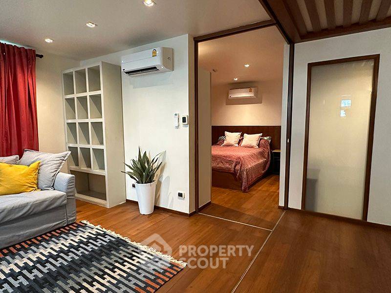 picture 2-BR Condo at Pabhada Silom Condominium near BTS Saint Louis (ID 1235655) - 6/12
