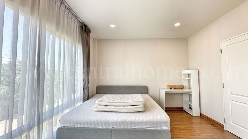 รูป บ้านเดี่ยว เซนโทร พระราม 9 - กรุงเทพกรีฑา หลังใหญ่ - รูปที่ 15/26