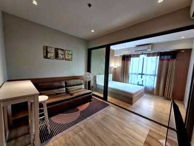 Condos for rent : For Rent Condo WHIZDOM STATION RATCHADA-THAPRA Building 1, Floor 15,1 bed room, Room size 32.00 sqm