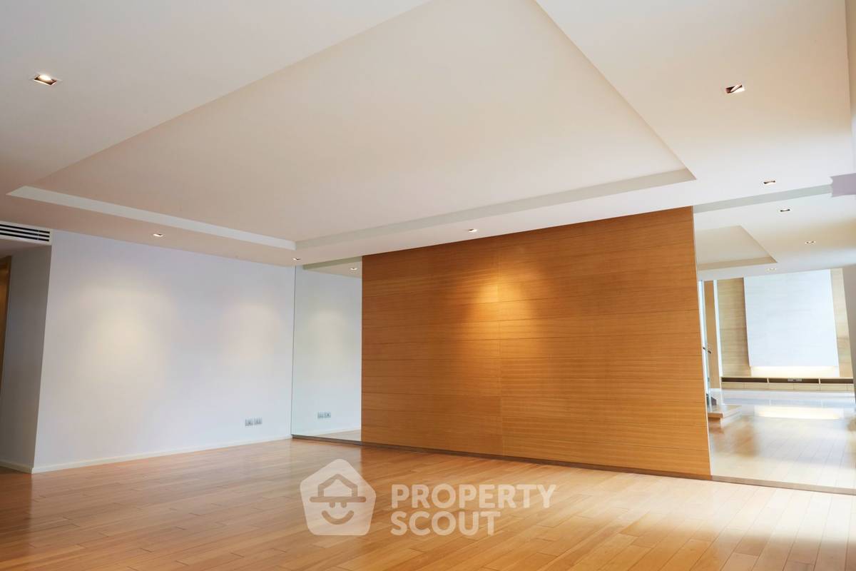 รูป คอนโด 4-ห้องนอน ที่ ไฟคัส เลน คอนโดมิเนียม ใกล้ BTS พระโขนง (ID 2640898) - รูปที่ 5/7