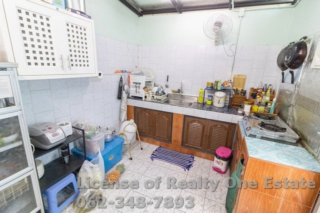 รูป [ขายด่วน] ทาวน์เฮ้าส์แต่งใหม่ หมู่บ้านวังมณี ไร่ขิง-สามพราน สวยจบ พร้อมอยู่ ติดถนนเมนหลัก!  เพียง 1.45 ล้าน | ผ่อนถูกกว่าเช่า! - รูปที่ 6/12